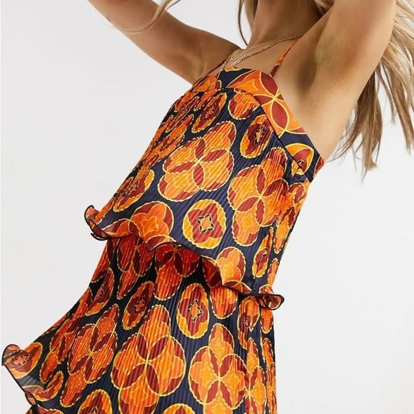 Never Fully Dressed Square Neck Tiered Frill Midaxi Dress in Geometric Print - Picture 4 of 8